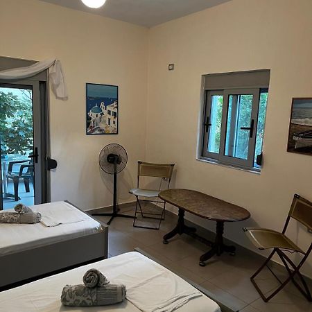 Riviera Rooms Sarandë Eksteriør bilde