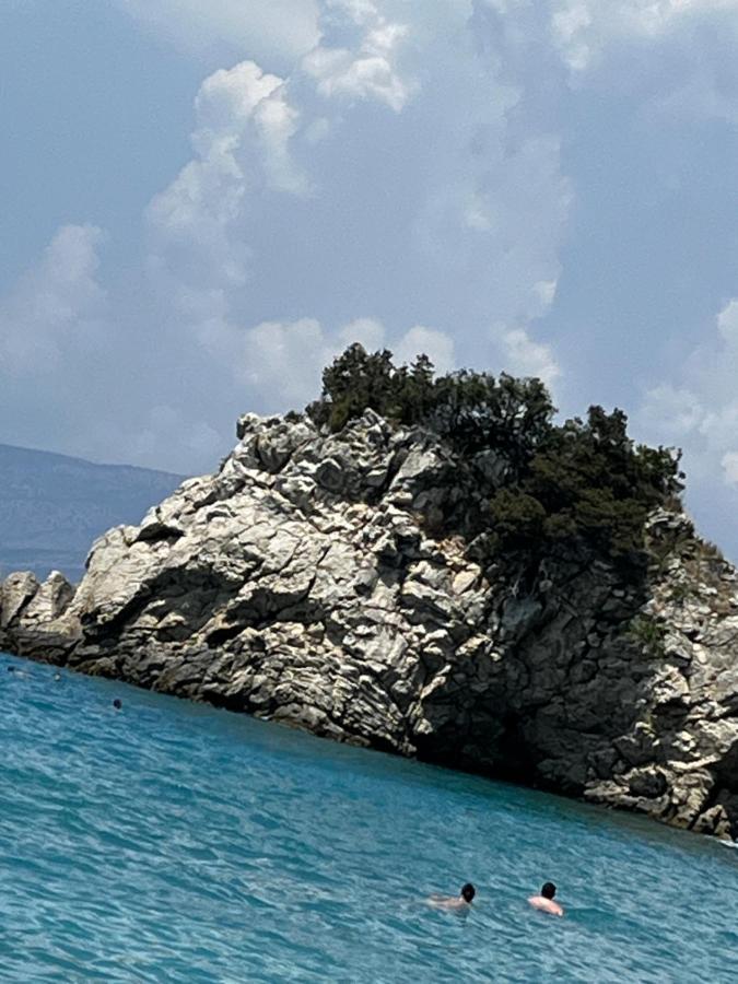 Riviera Rooms Sarandë Eksteriør bilde